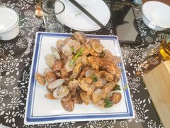 -八两八金·莱芜特色炒鸡(市南漳浦路店)