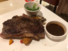 -绿茵阁(体育西分店)