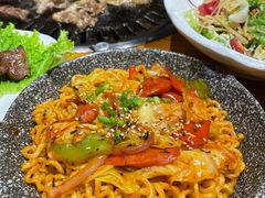-那胡同里的小烤肉馆(开发区万达店)