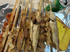 -云晓光头烧烤吧(德平路店)