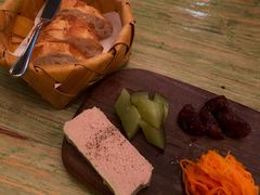 鹅肝-羽深肉铺 Steak & Wine