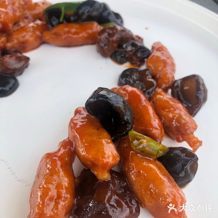 别有一番风味，很多绿植