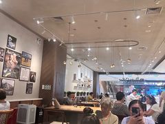 -Peet's 皮爷咖啡(陆家嘴中心店)
