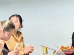 -云晓光头烧烤吧(新大陆广场店)