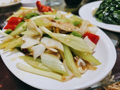 -岛中岛·海鲜大排档·万宁老字号(东澳店)