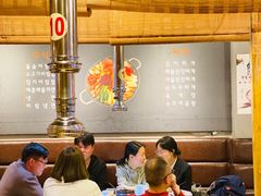 大堂-唯成•韩国炭火烤肉 유성고기