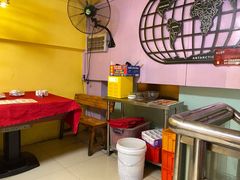 -呷呷好龙虾·湖南常德钵子菜·湘菜(公明天虹总店)