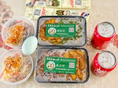 -贾丽老饭盒(奥莱店)