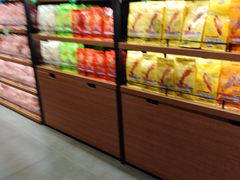 面包甜点陈列柜-三只松鼠(万象汇店)