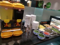 -小鱼小牛·鱼牛干锅·脆鱼火锅(世欧广场店)