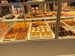 -好利来(上海长宁龙之梦店)