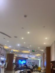 -新生植发·植养护一体