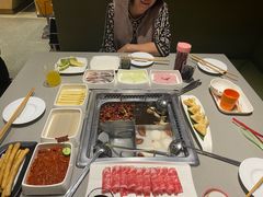 -海底捞火锅(雄峰城店)