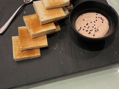 鹅肝酱配面包片-唐廊烤鸭店(工体店)