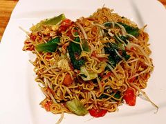 -郑享吃烧烤烩面(红专路店)