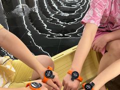 -涨巢·潮玩水疗局