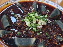 -苗侗地道红酸.酸汤鱼·酸汤牛肉