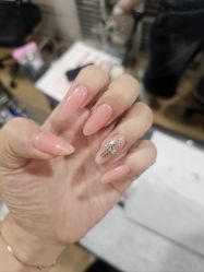 -FuFu美甲美睫