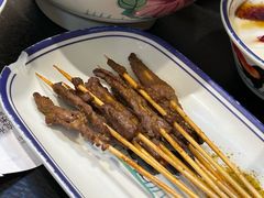 -云阿蛮云南生烫牛肉米线(奉贤路店)