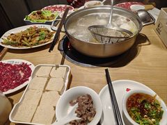 -八合里潮汕鲜牛肉火锅(万科里店)