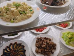 -清真吴记门钉肉饼·喜多利