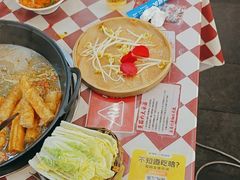 -赵美丽·重庆社区火锅·直营店(火车东站·中豪国际店)