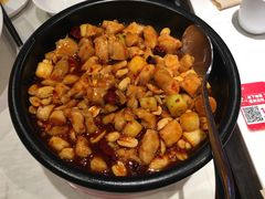 -渝是乎酸菜鱼·川渝小炒(新世界百货望京店)