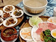 -桥香园云南过桥米线(金马碧鸡店)