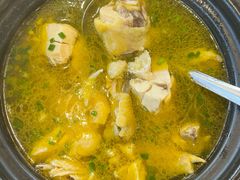 -品鲜村农家菜·阳澄湖大闸蟹(总店)