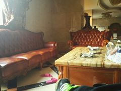 -清水湾假日酒店(行云路店)