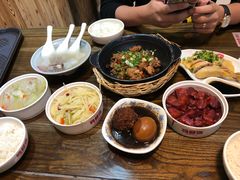 -金小悦饭堂(中禾店)