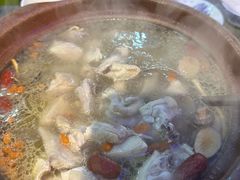 -东记炭炉·海鲜鸡煲(龙华店)