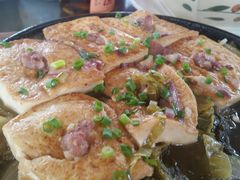 铁板酸菜酿豆腐-大自然美食农庄(广州南站店)