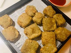 炸富阳臭豆腐-佬肥猫(国华广场店)