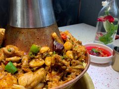 -老佛爷铜炉蛙锅(挂绿店)