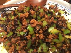 -云海肴·汽锅鸡·云南菜(天山百盛优客店)