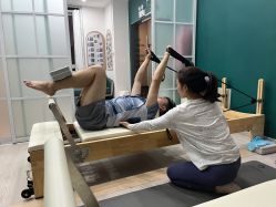 -小黑裙瑜伽·普拉提
