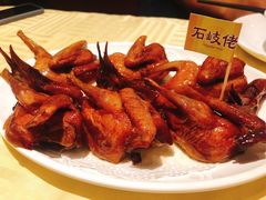 招牌烤乳鸽-石岐佬中山菜馆(张溪店)