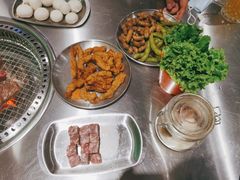 -马路牙子烧烤音乐酒馆(望京店)