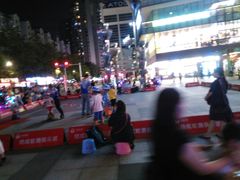 -江燕路万科里