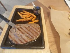 -必胜客(航头店)