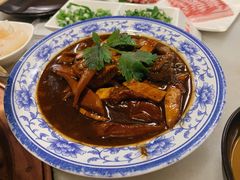 招牌牛肉炖牛板筋-京门老爆三·铜锅涮肉 爆肚(望京店)