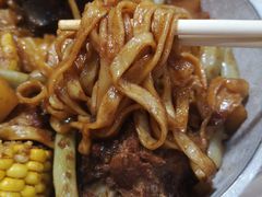 -内蒙焖面大盆骨餐馆(山大路店)