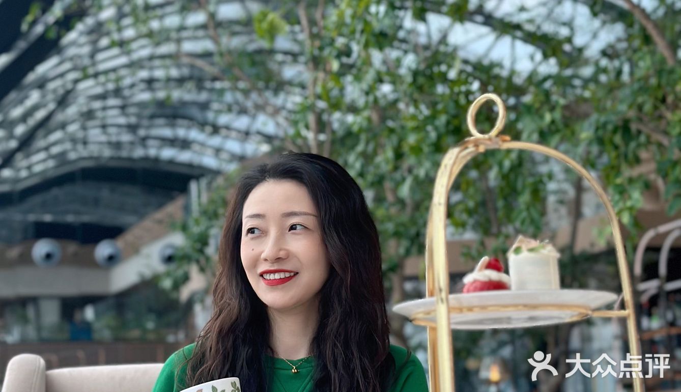 重庆人对甜品的最高评价：好吃，不甜。