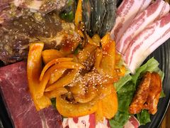 -唯成•韩国炭火烤肉 유성고기