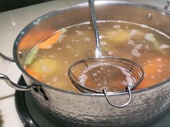 -左庭右院鲜牛肉火锅(浦江欢乐颂店)