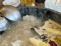 -鲁朗纳麦石锅鸡庄园