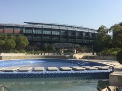 -上海滴水湖皇冠假日酒店