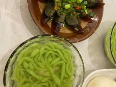 -李与白包子铺(桐梓林店)