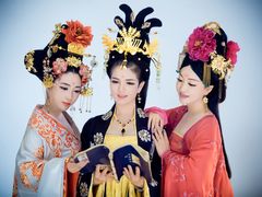 -九月鹰飞汉服摄影工作室